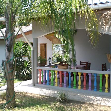Rainbow Village La Ceiba Bagian luar foto