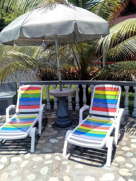 Rainbow Village La Ceiba Bagian luar foto